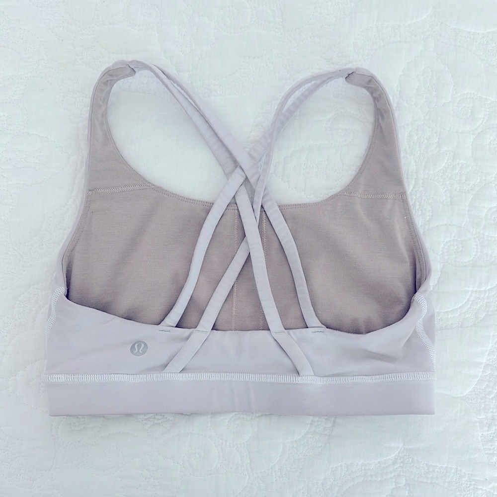 Lululemon Sports Bra Size 4 Lavender Pale Light Purple Strappy Back READ - Picture 2 of 4